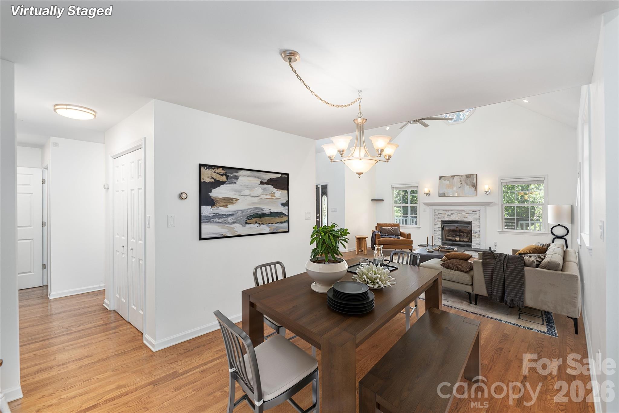 602 Hidden Springs Drive — Asheville