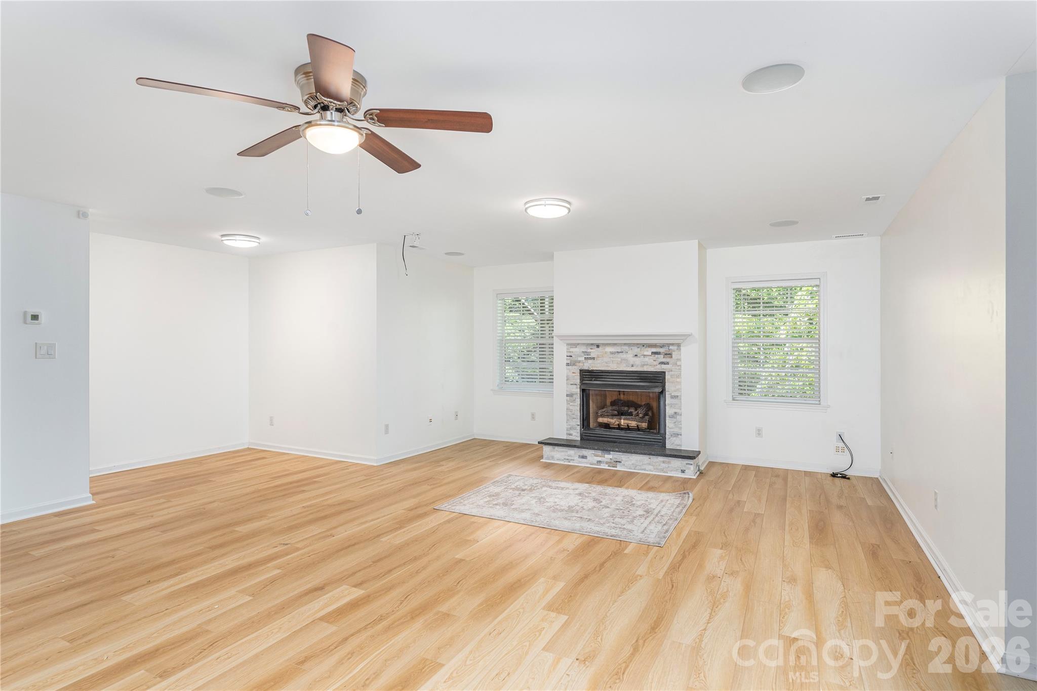 602 Hidden Springs Drive — Asheville
