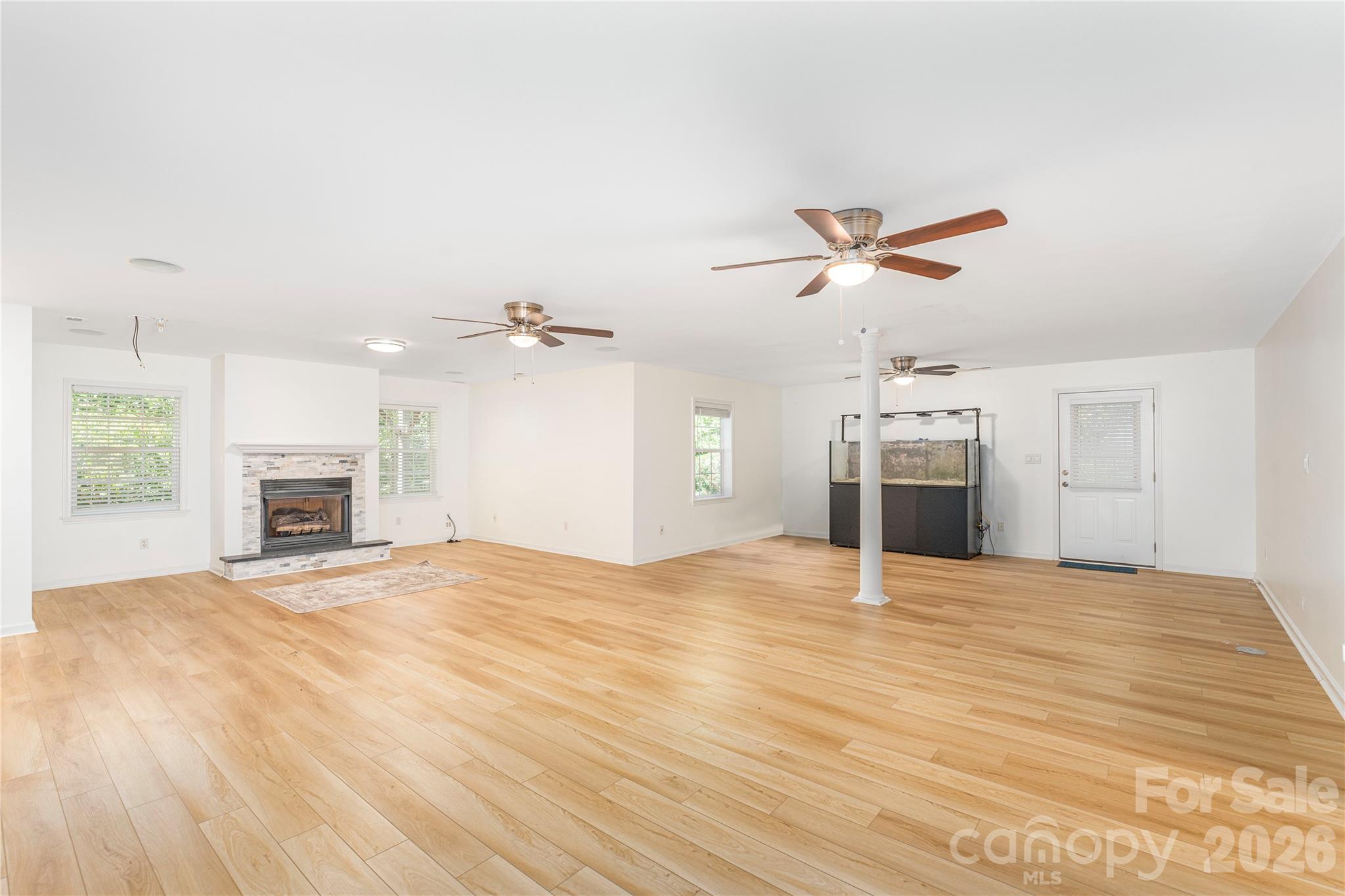 602 Hidden Springs Drive — Asheville