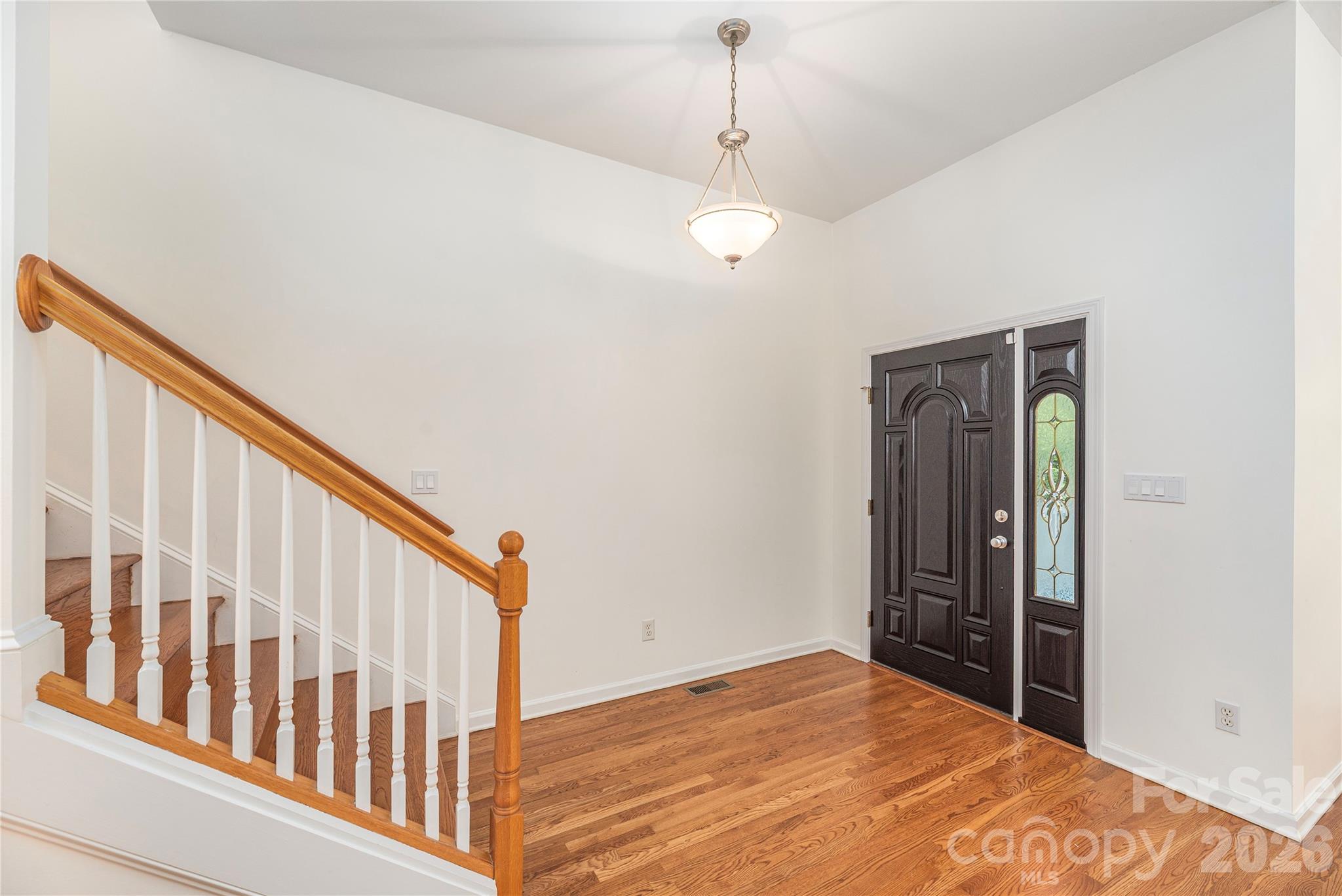 602 Hidden Springs Drive — Asheville