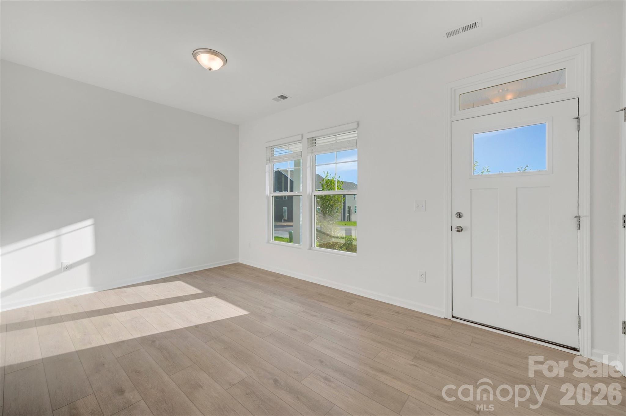 512 Willoughby Park Drive — Monroe