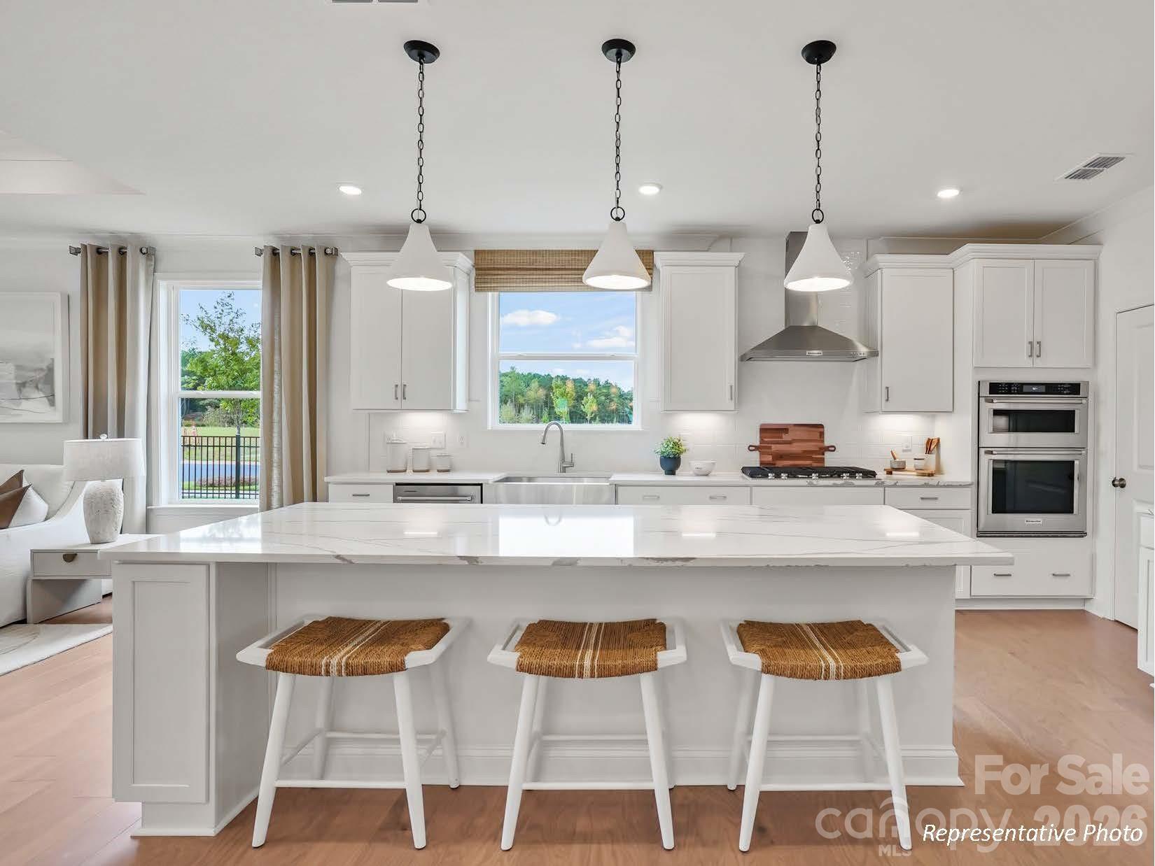 2522 Serene Avenue — Belmont