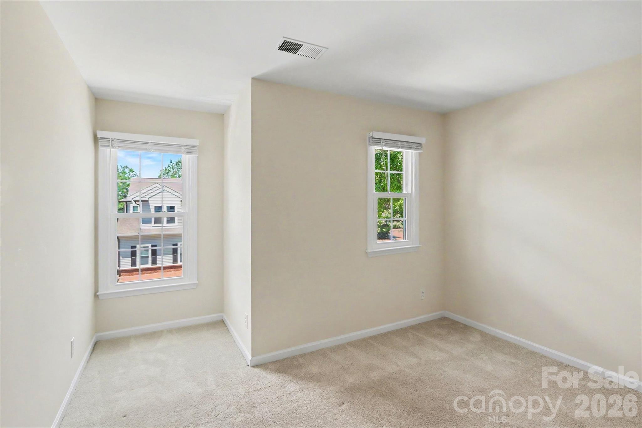 8618 Fox Chase Lane — Charlotte