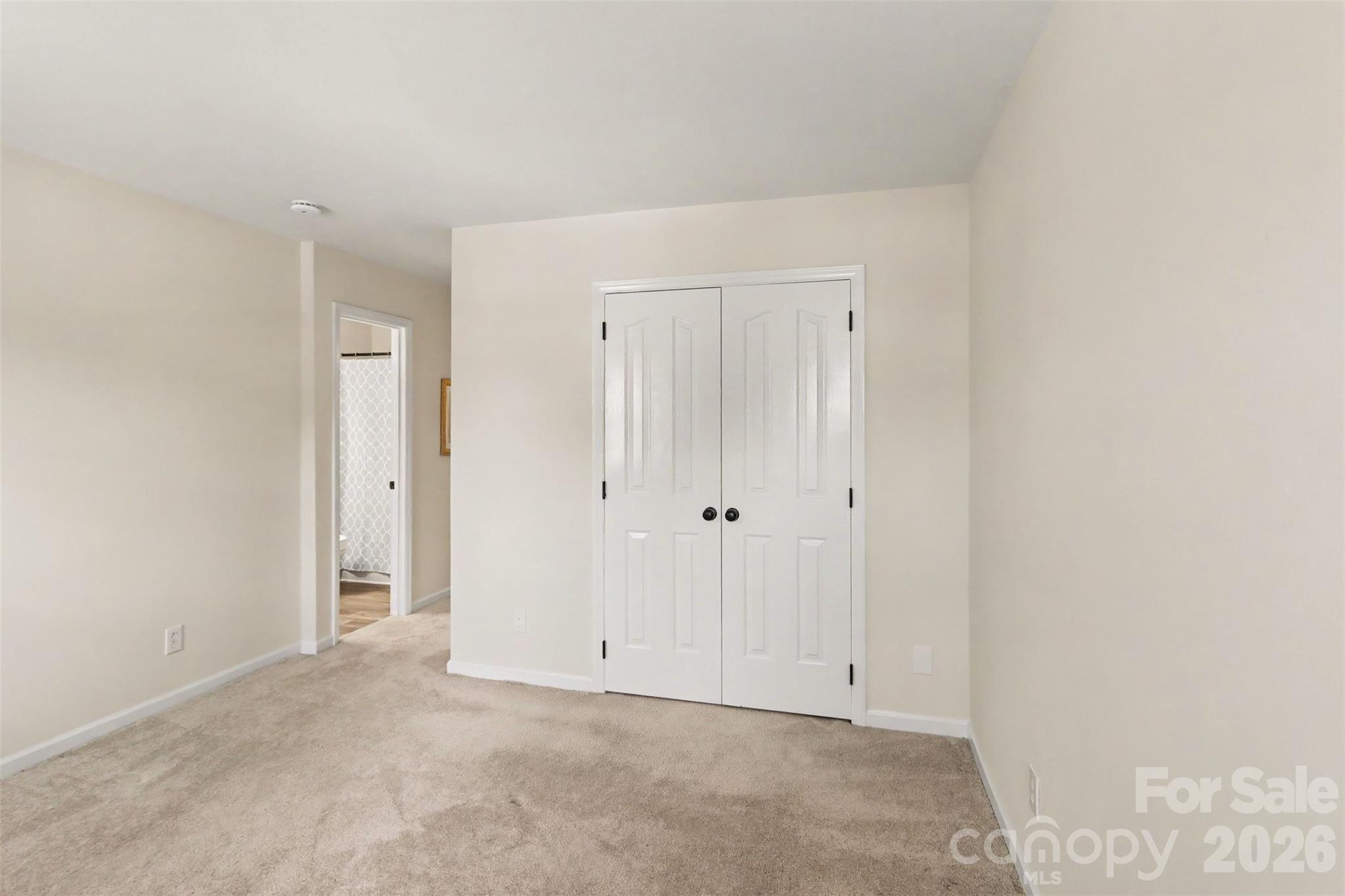 8618 Fox Chase Lane — Charlotte