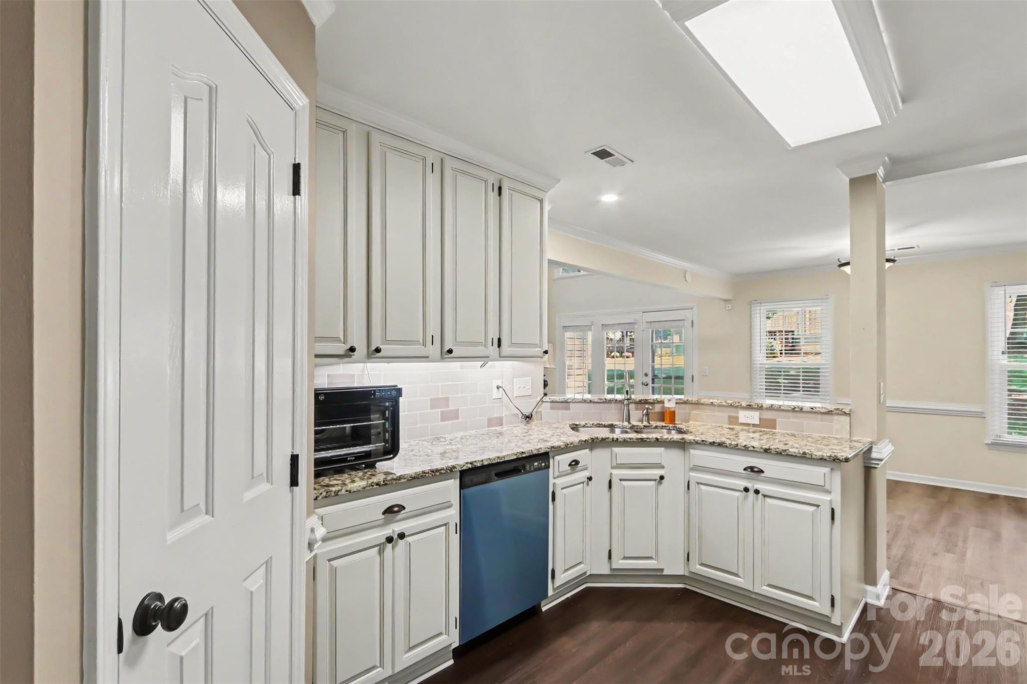 8618 Fox Chase Lane — Charlotte
