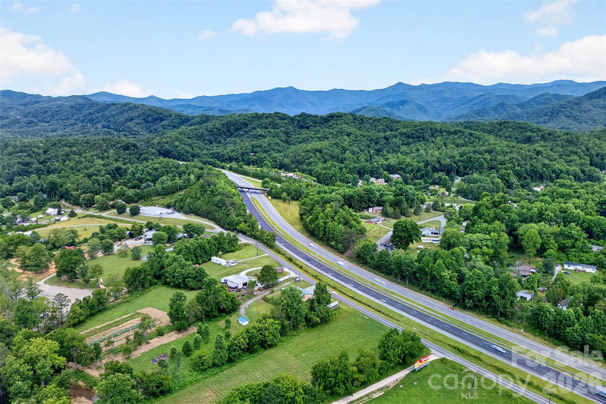 533 Catawba River Road — Old Fort