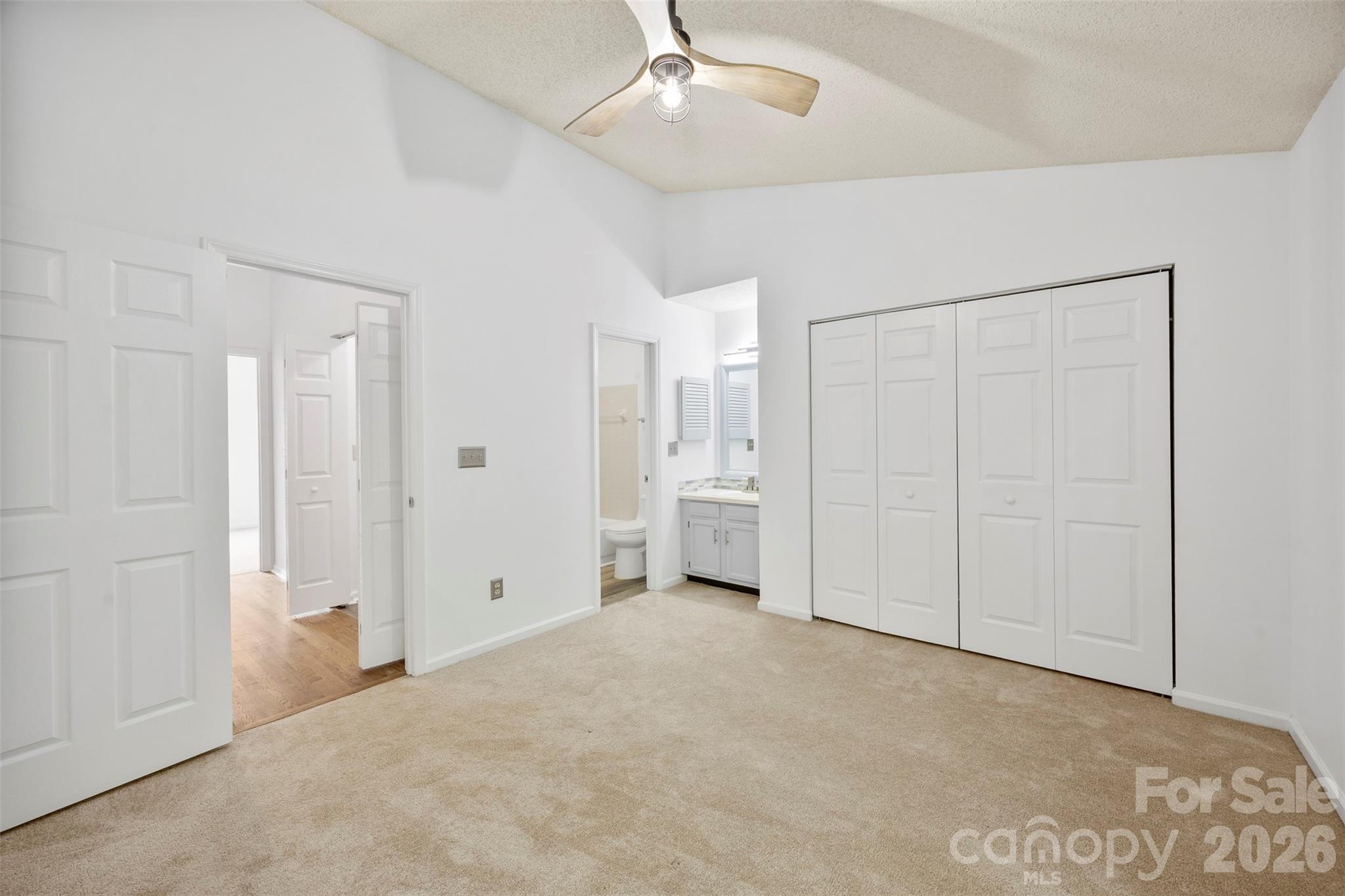 6404 Windsor Gate Lane — Charlotte