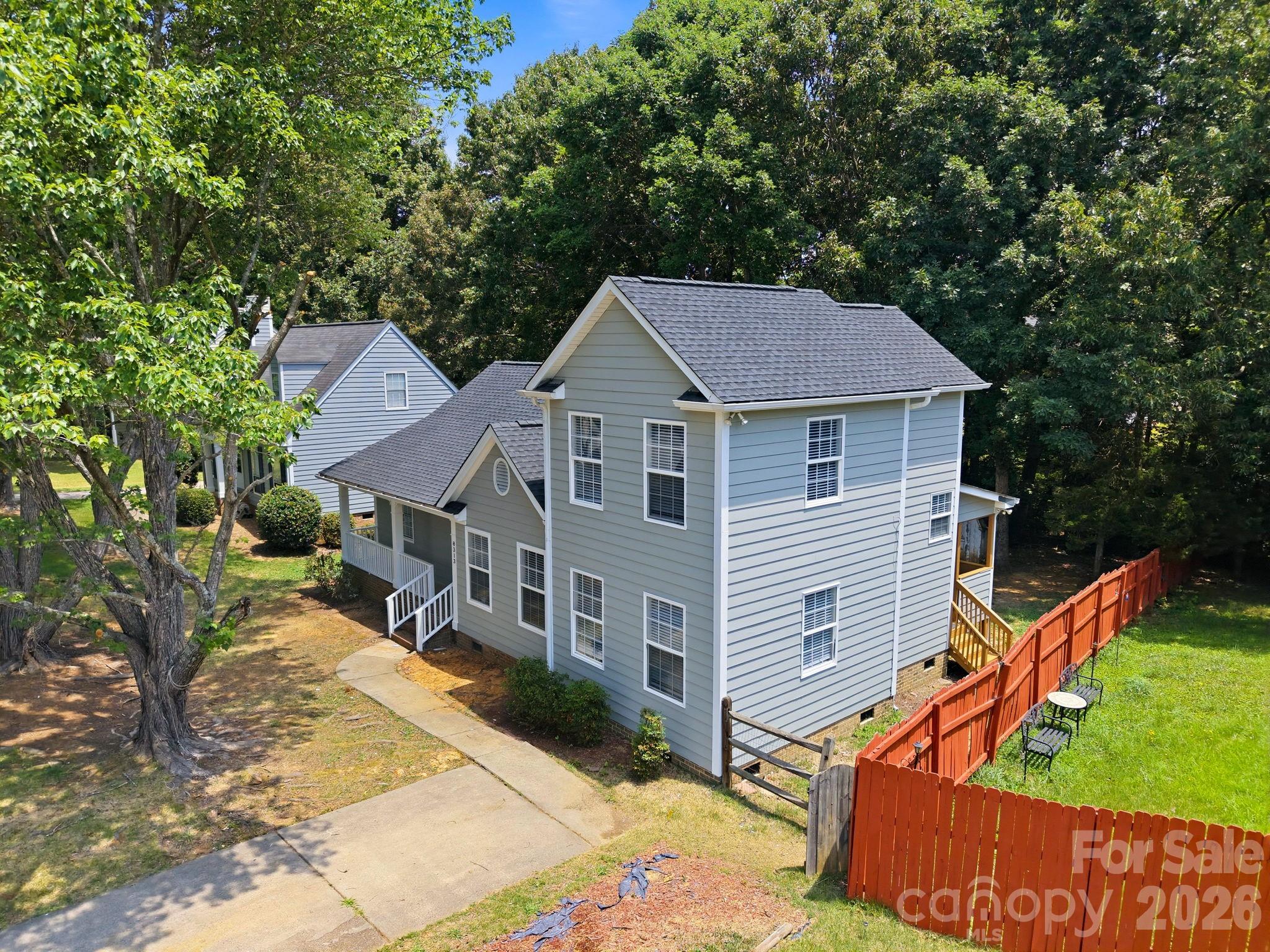 8313 Houndstooth Drive #49 — Charlotte