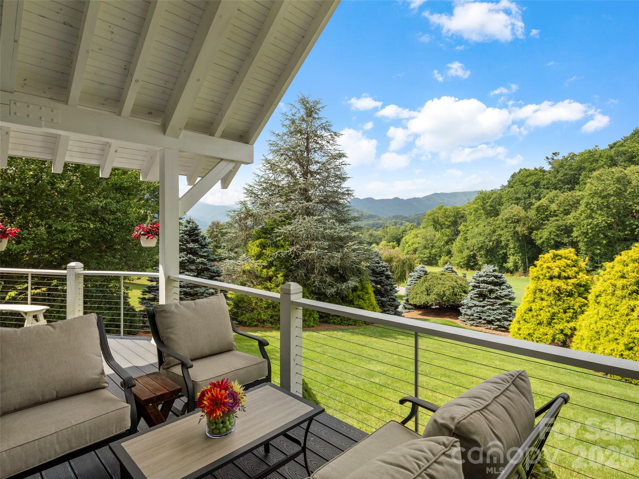 33 Banker Drive — Waynesville