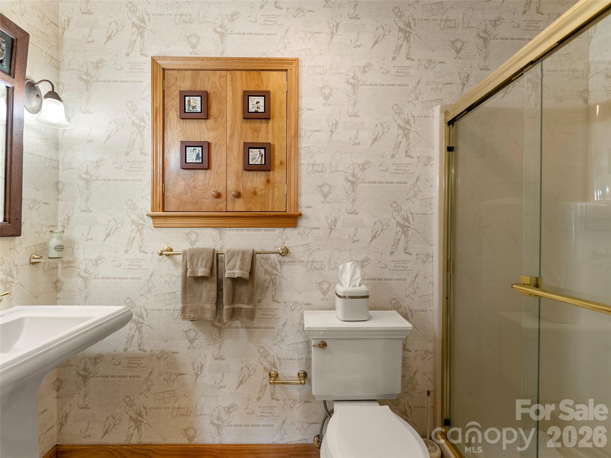 33 Banker Drive — Waynesville