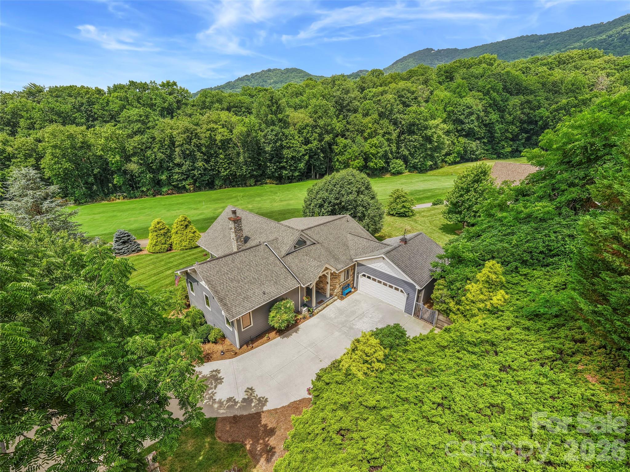 33 Banker Drive — Waynesville