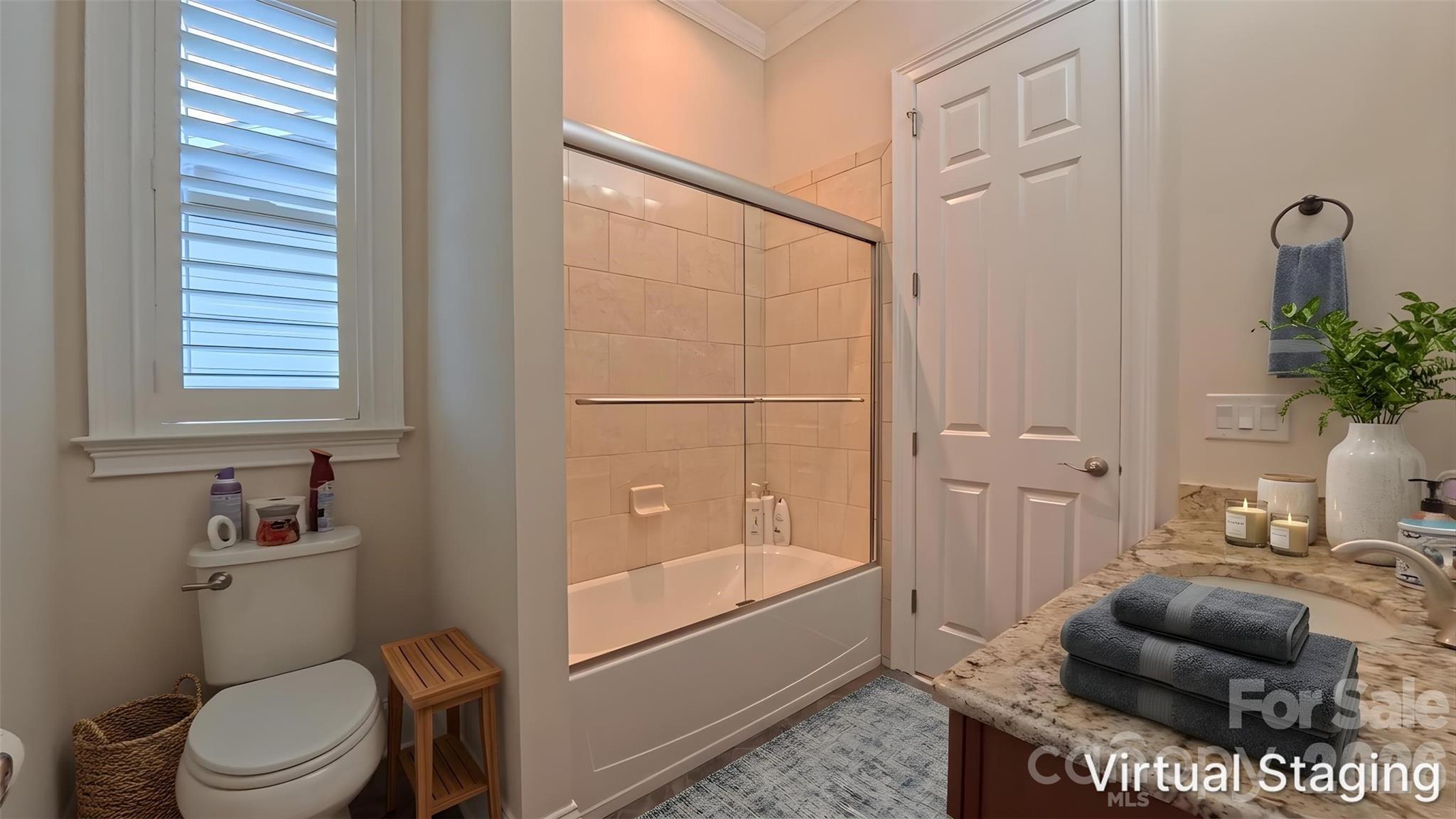 15503 Lake Ridge Road — Charlotte