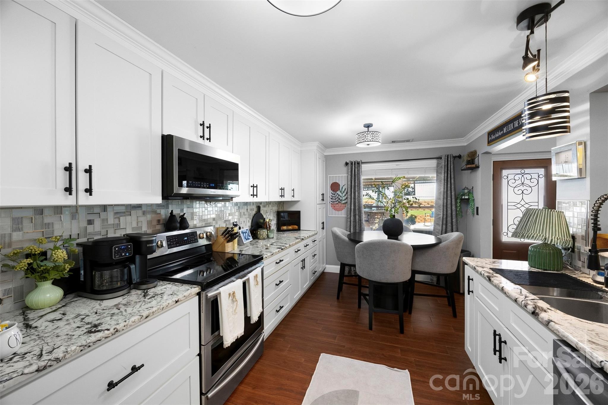 200 Brooks Drive — Stanley