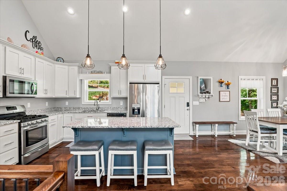 204 Mostert Drive — Asheville
