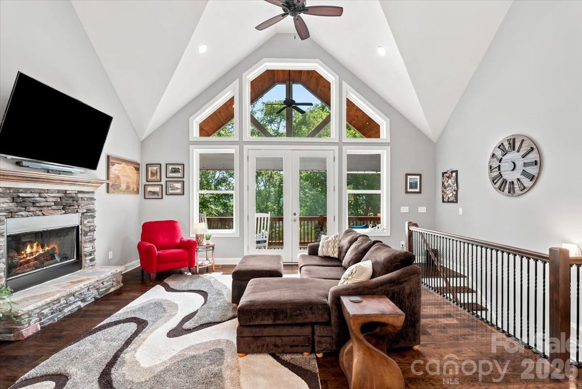 204 Mostert Drive — Asheville