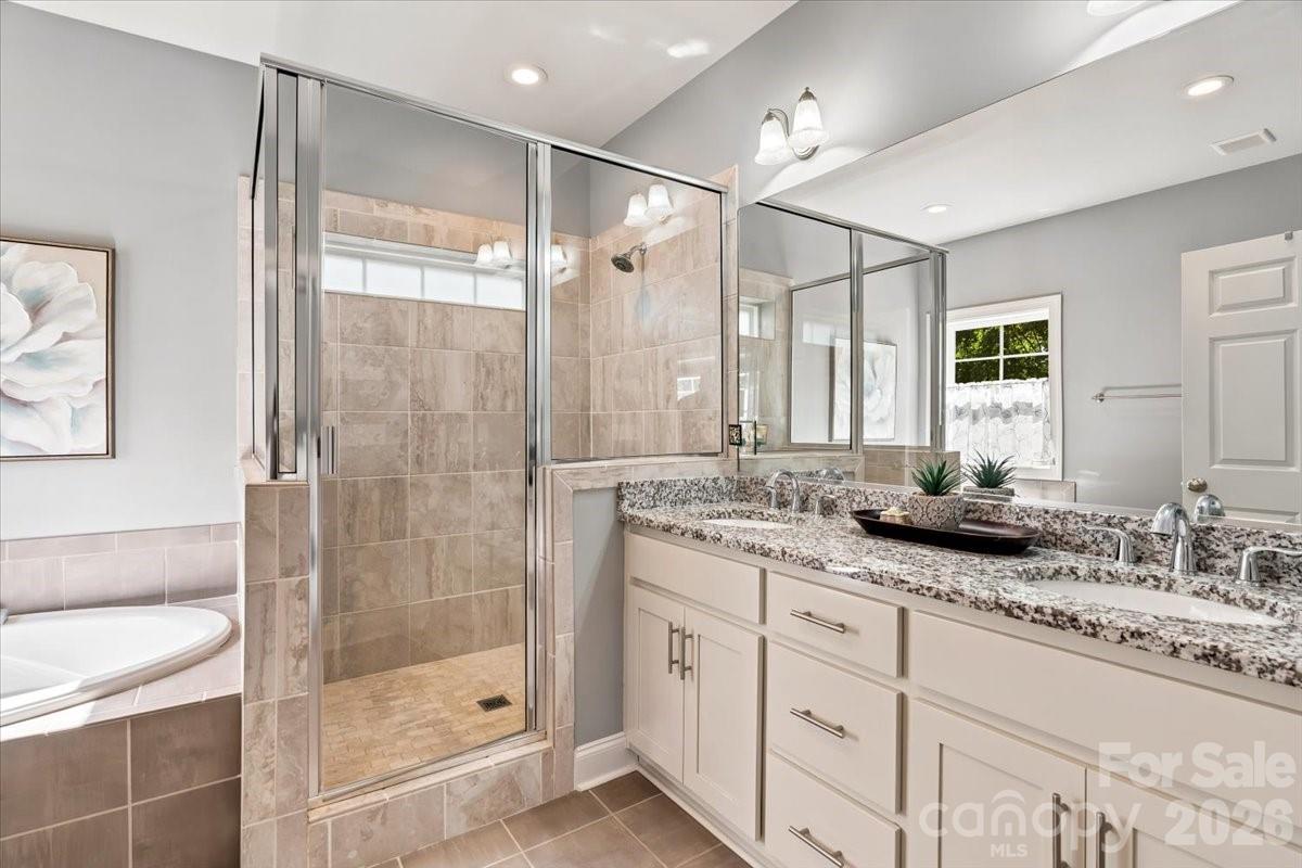 204 Mostert Drive — Asheville