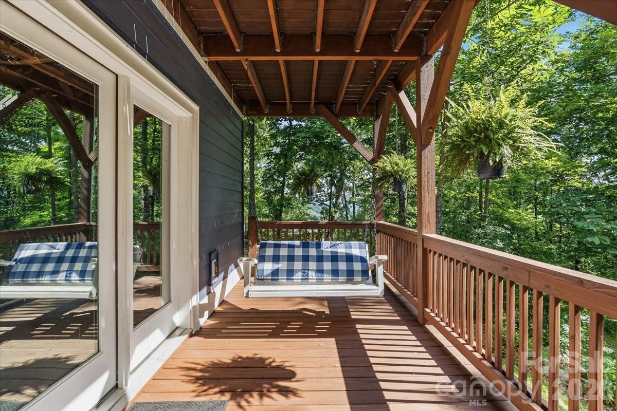 204 Mostert Drive — Asheville