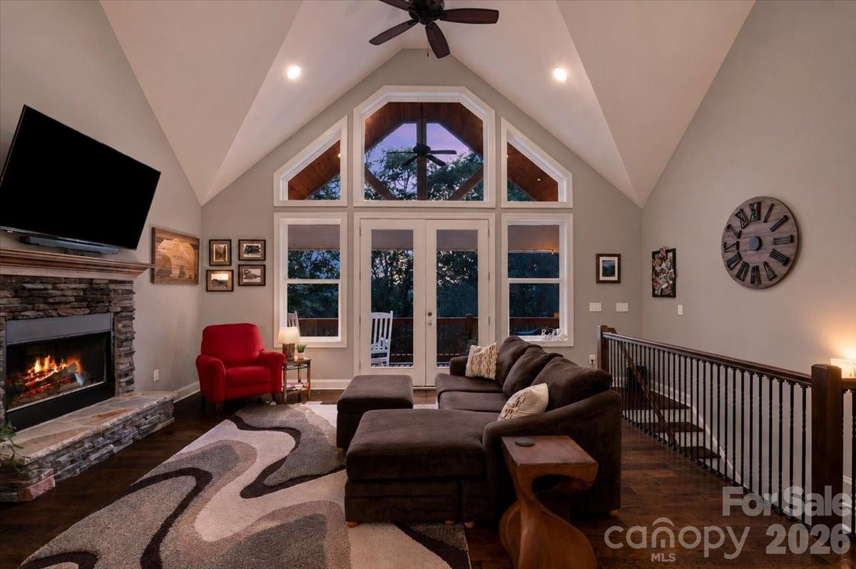 204 Mostert Drive — Asheville