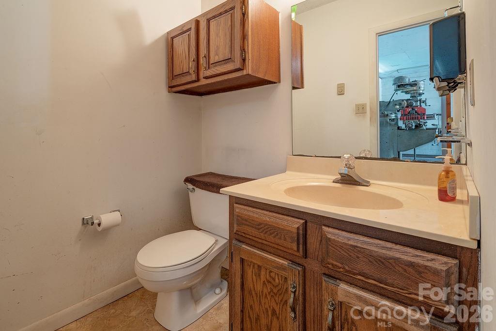216 Pickens Road — Weaverville