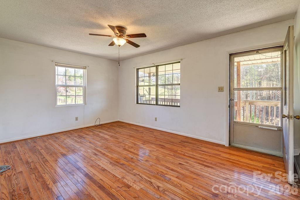 216 Pickens Road — Weaverville