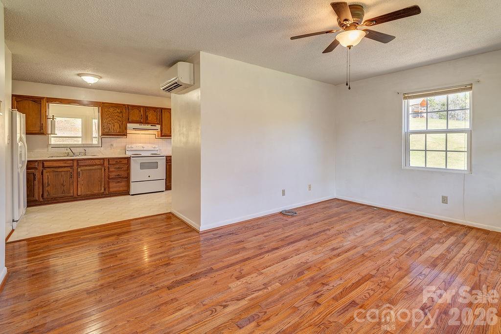 216 Pickens Road — Weaverville