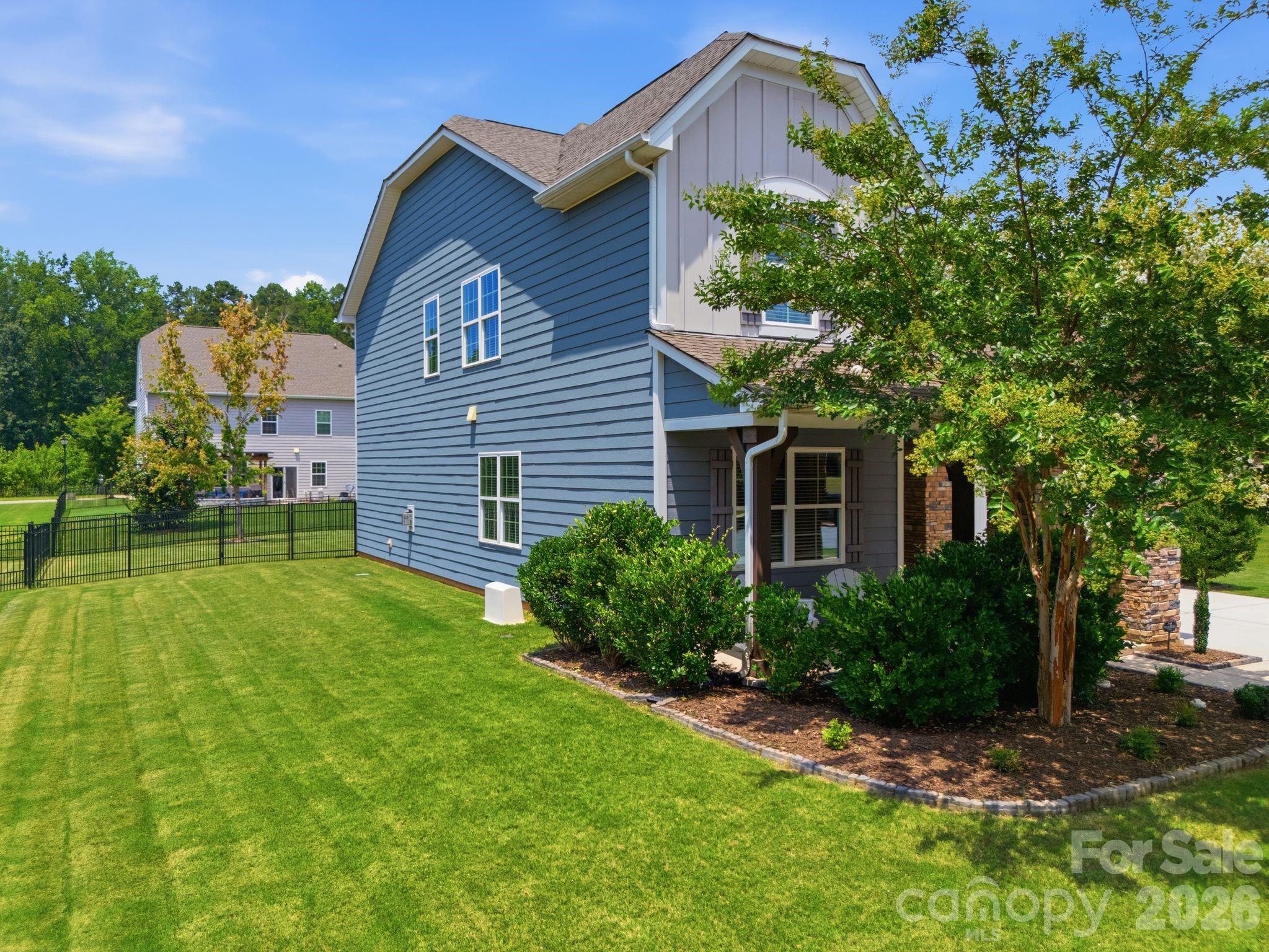 8107 Belfort Forest Lane — Huntersville