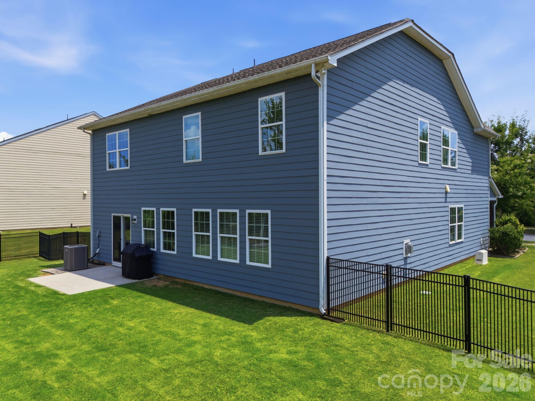 8107 Belfort Forest Lane — Huntersville