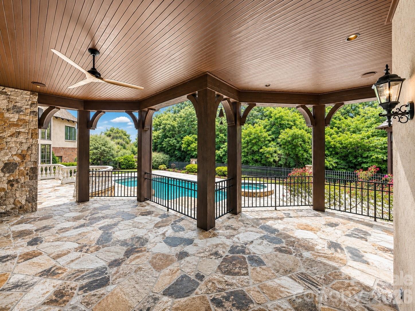 8600 Longview Club Drive — Waxhaw