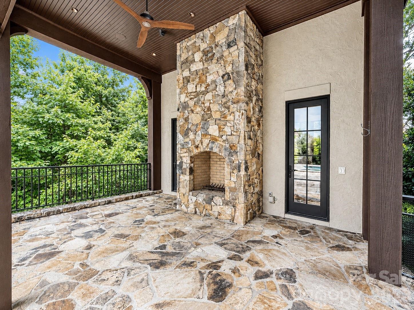 8600 Longview Club Drive — Waxhaw