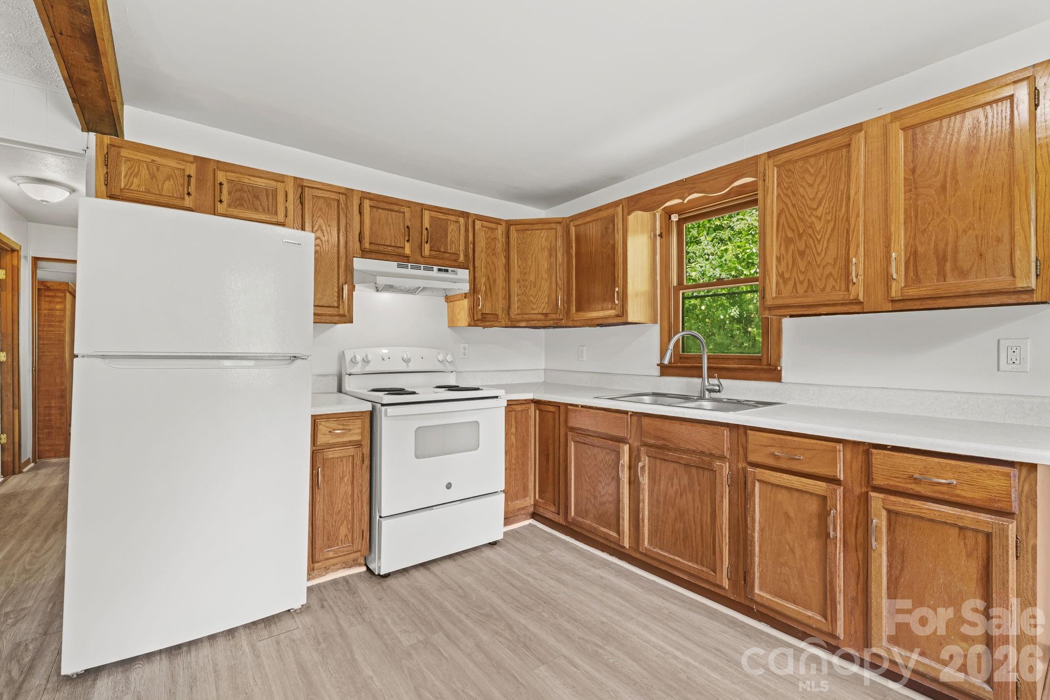 6115 Skyland Drive — Sylva