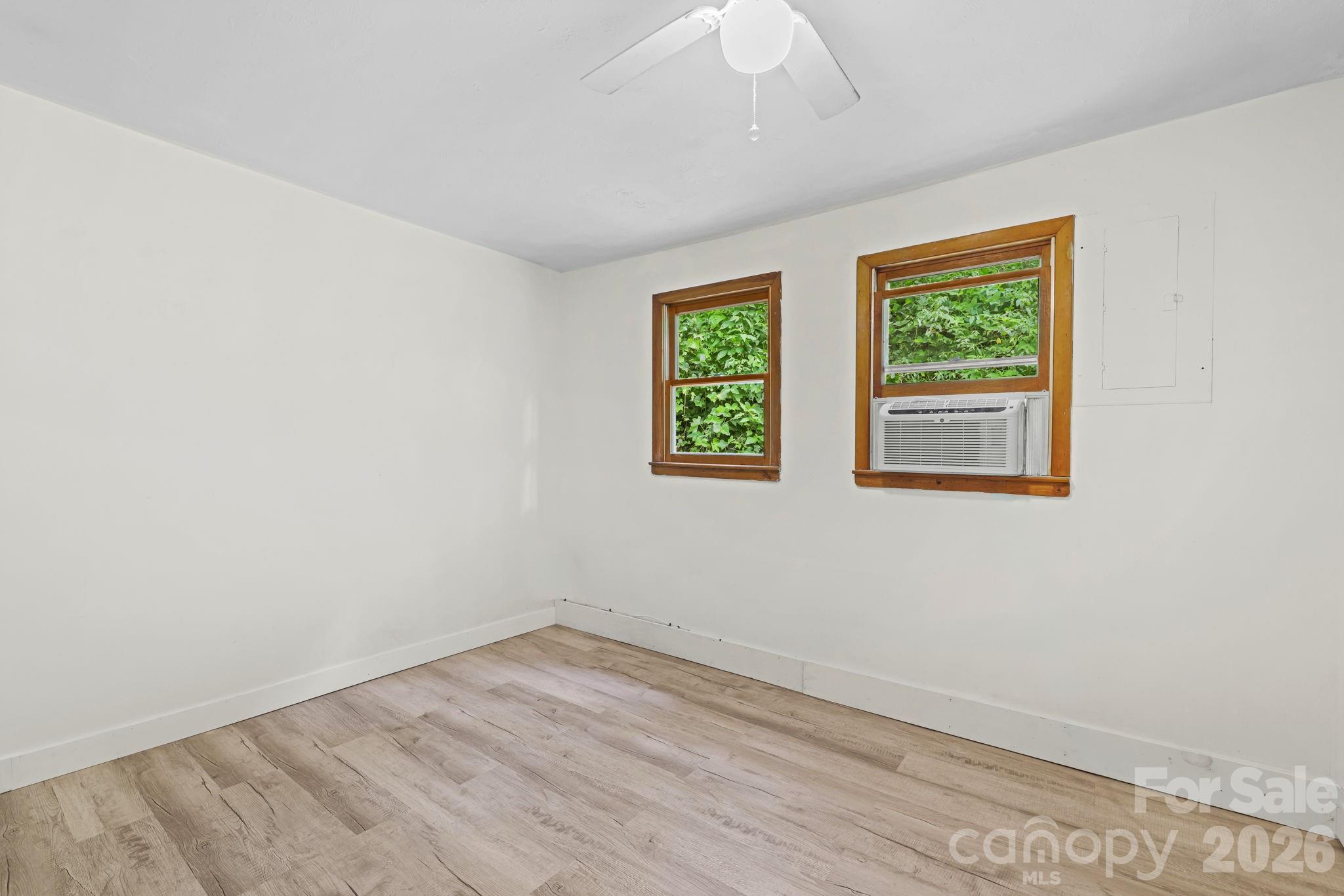 6115 Skyland Drive — Sylva