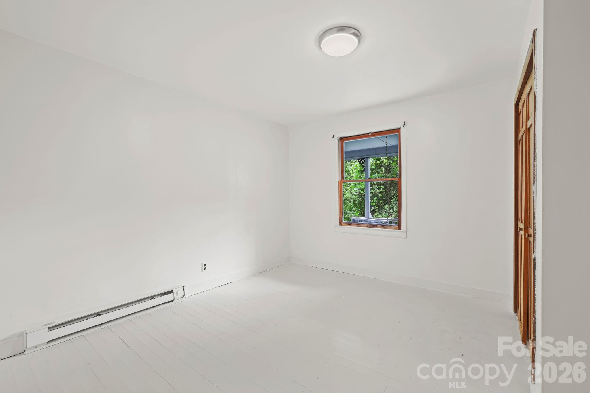 6115 Skyland Drive — Sylva