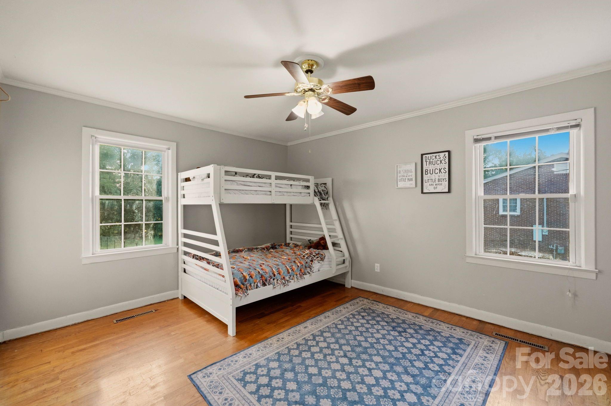 112 Brookside Drive — Union