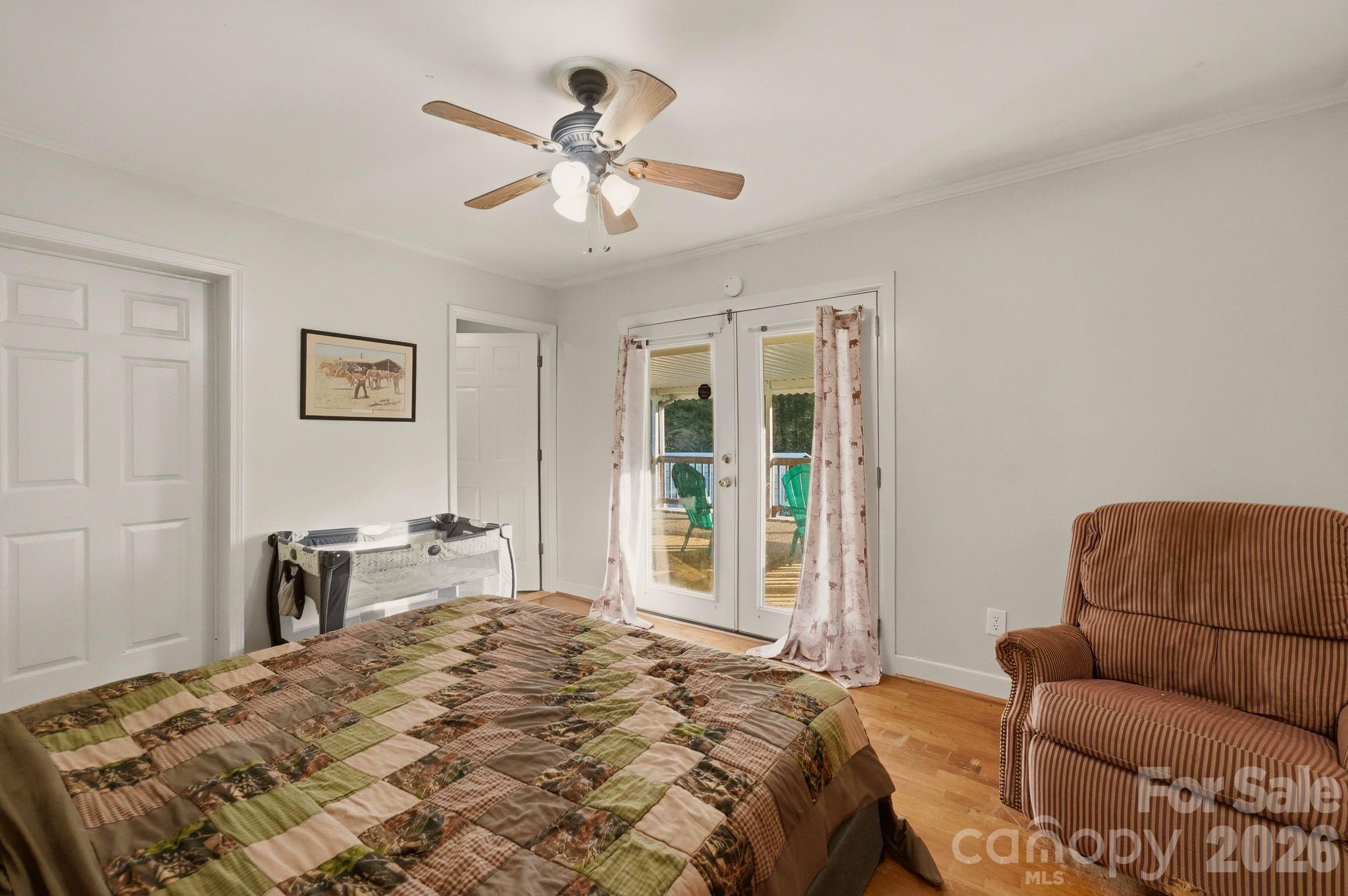 112 Brookside Drive — Union