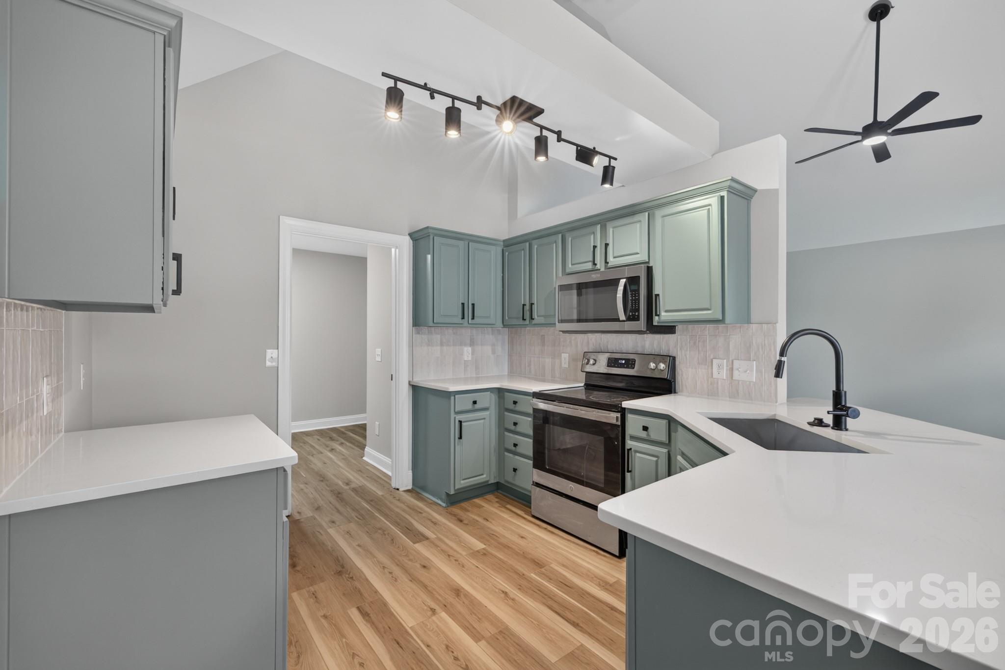 1001 Loch Lomond Circle — Concord