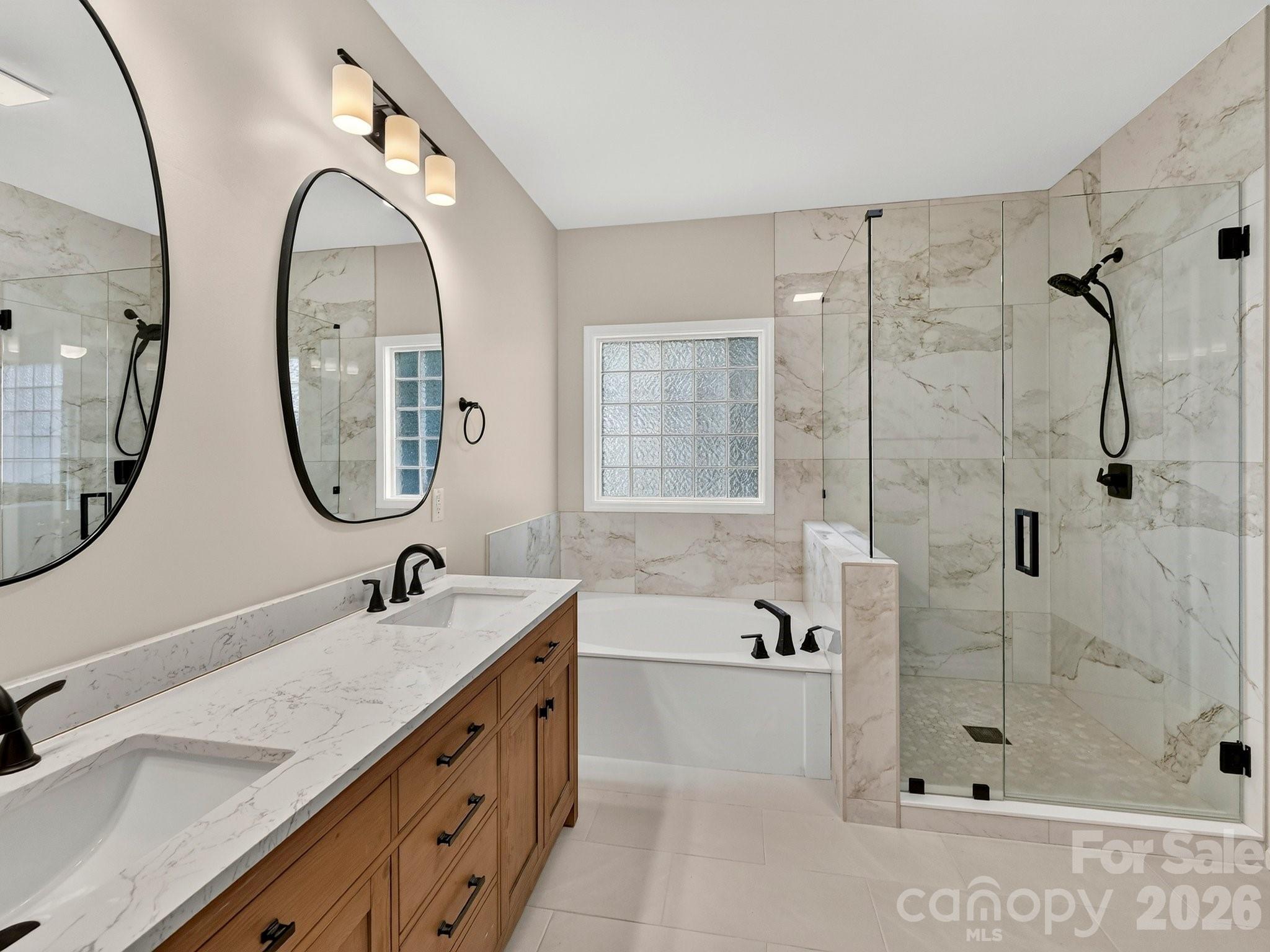 8505 Tintinhull Lane — Waxhaw