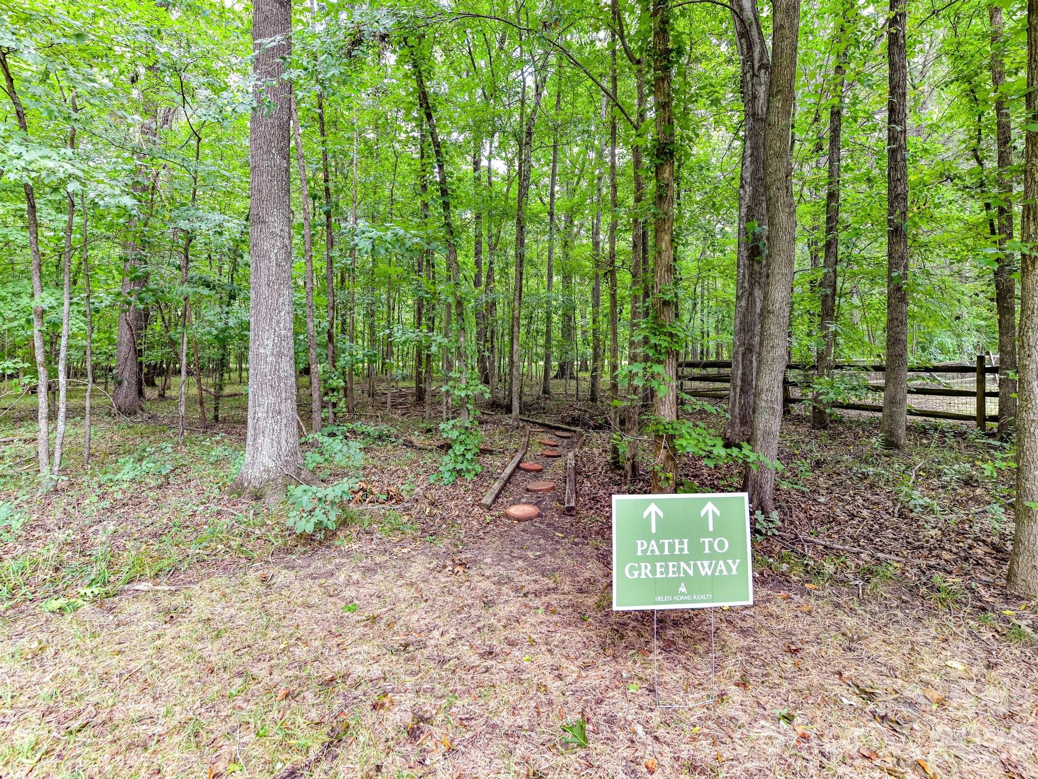 8505 Tintinhull Lane — Waxhaw