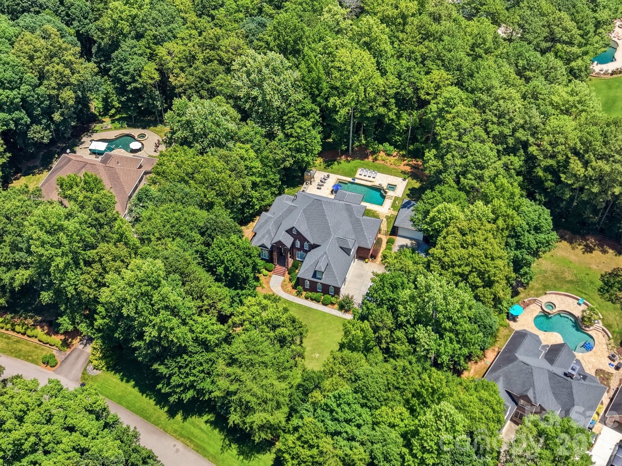 832 Savile Lane — Fort Mill