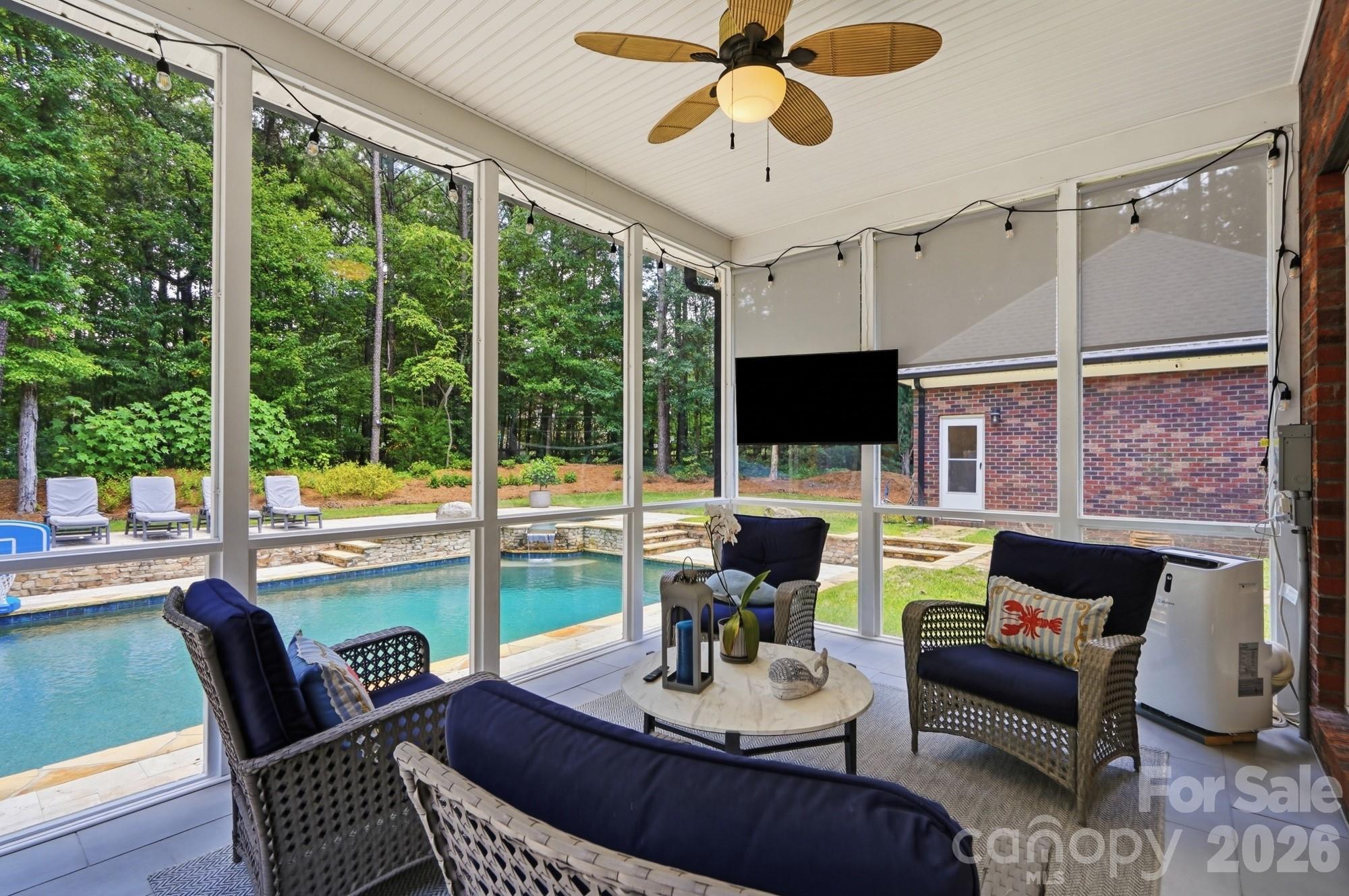 832 Savile Lane — Fort Mill