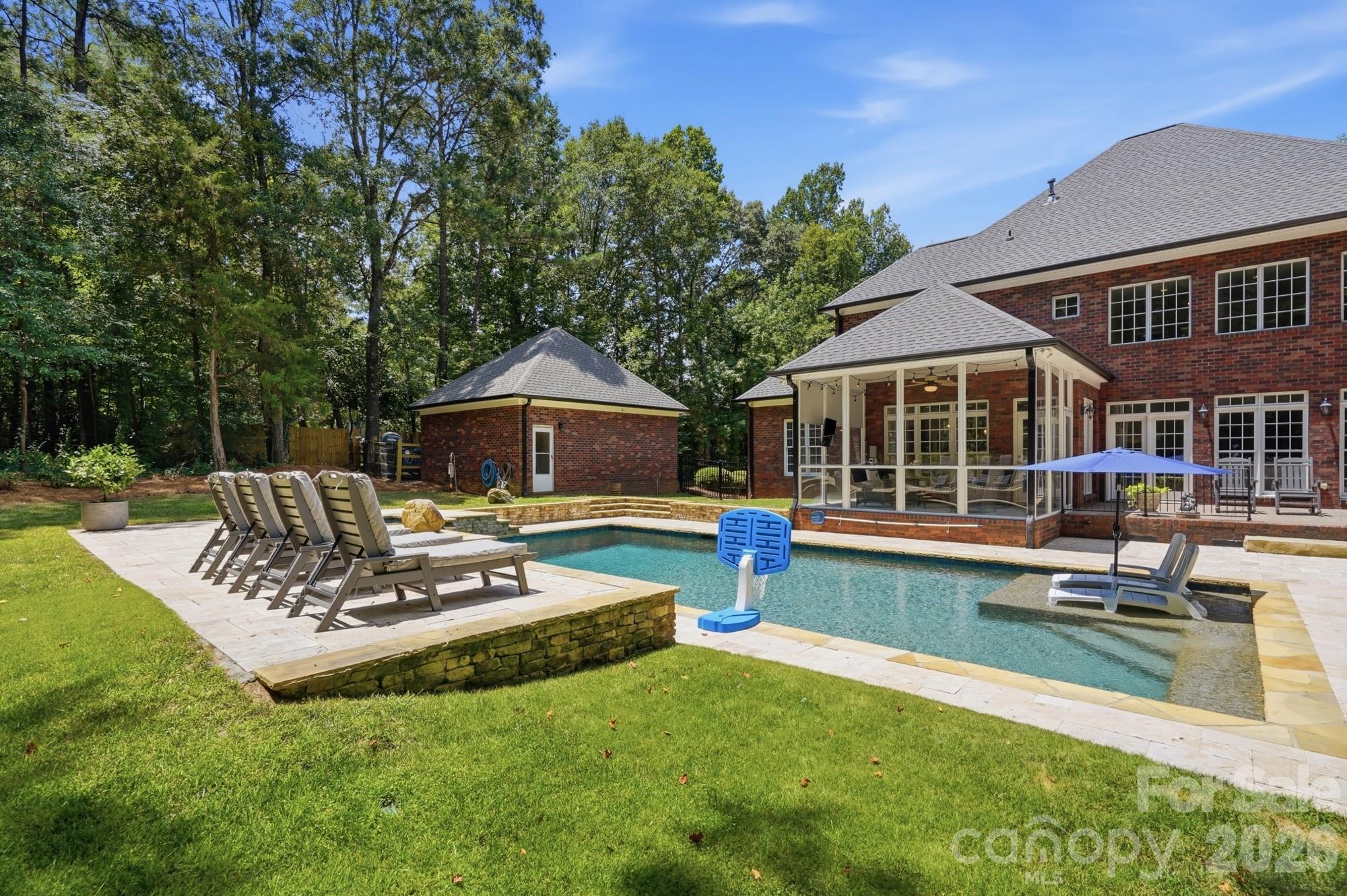832 Savile Lane — Fort Mill