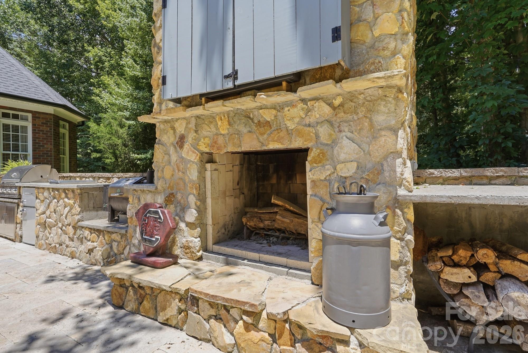 832 Savile Lane — Fort Mill