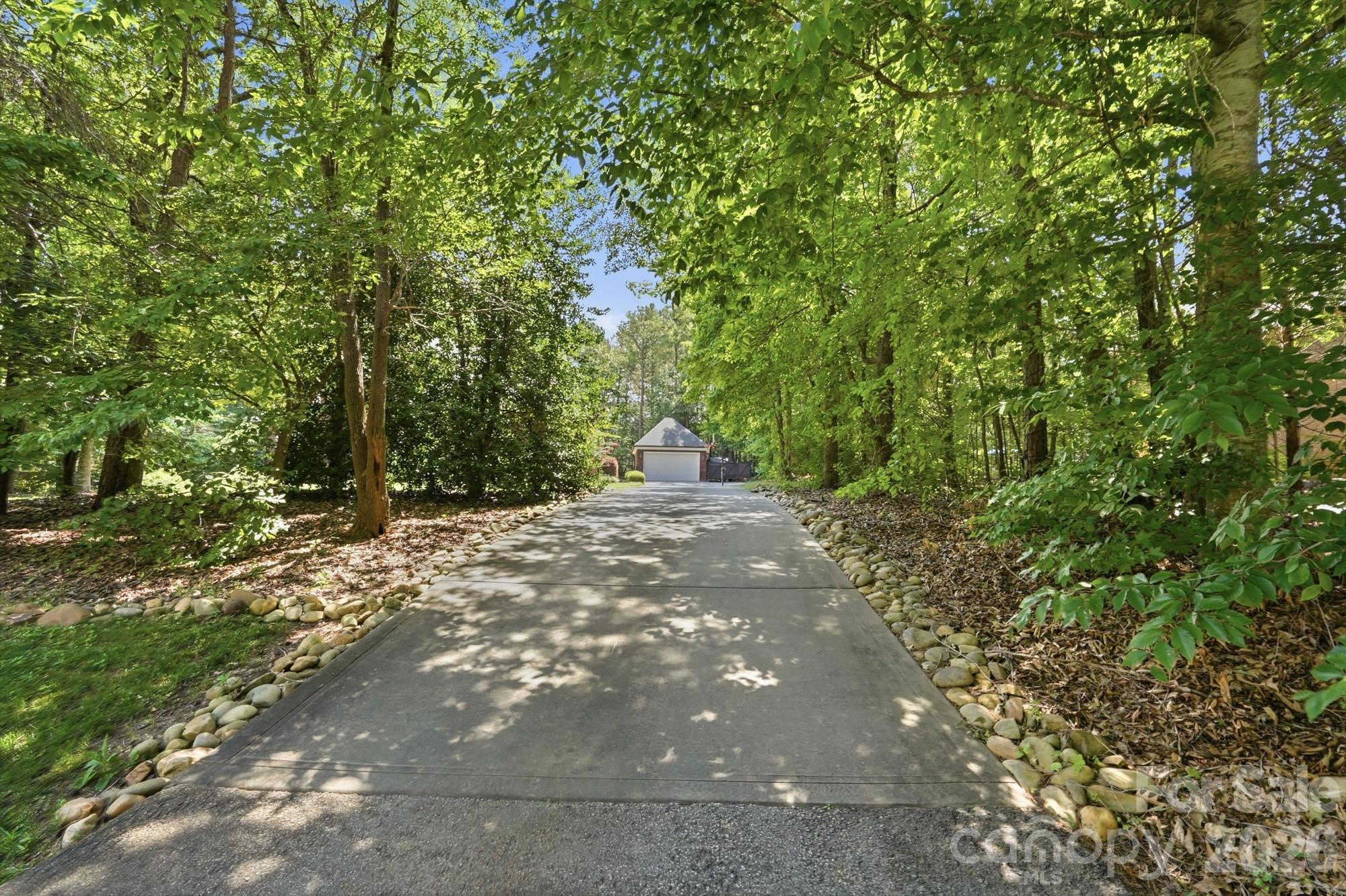 832 Savile Lane — Fort Mill
