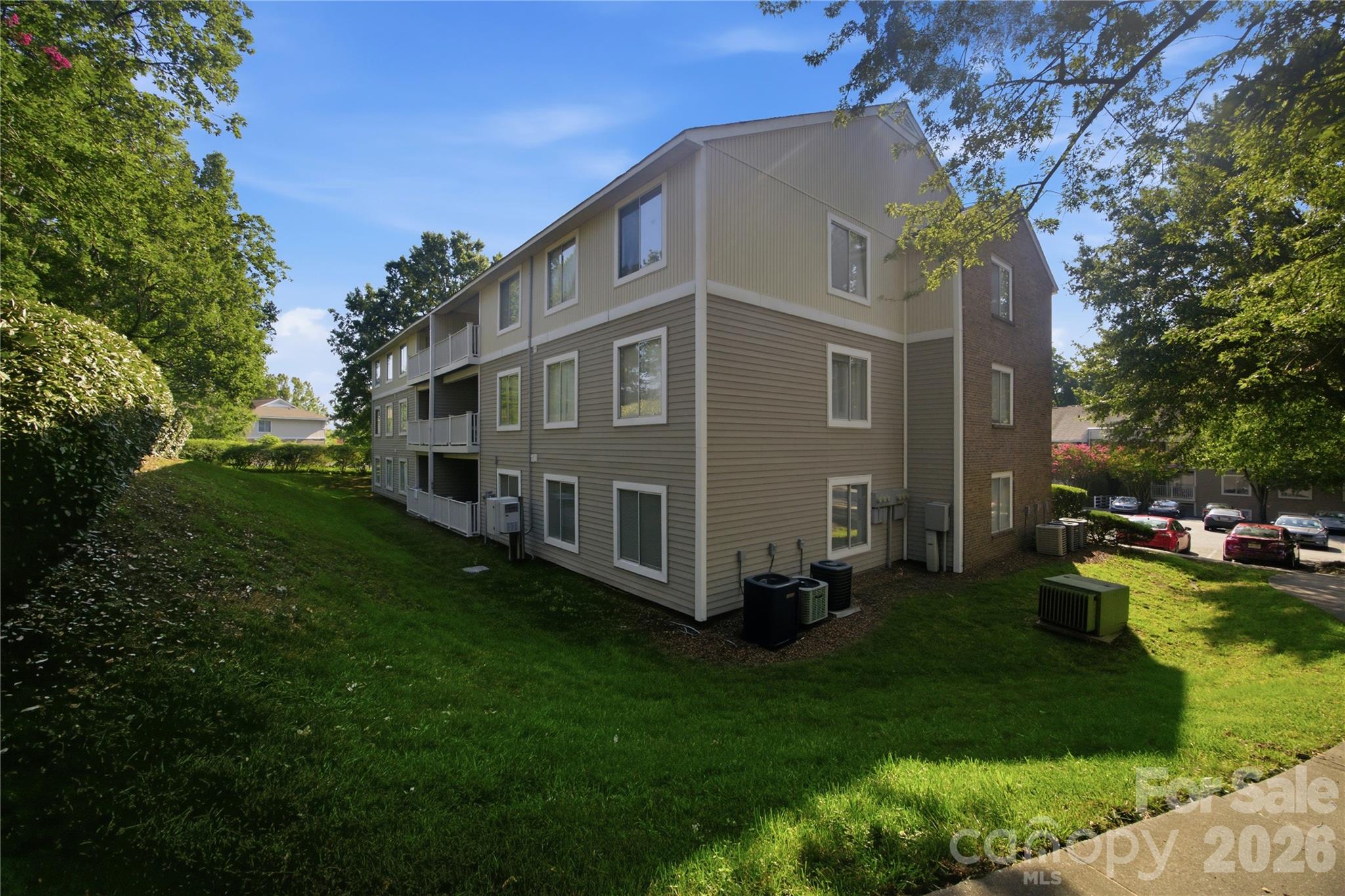 9505 University Terrace Drive #B — Charlotte