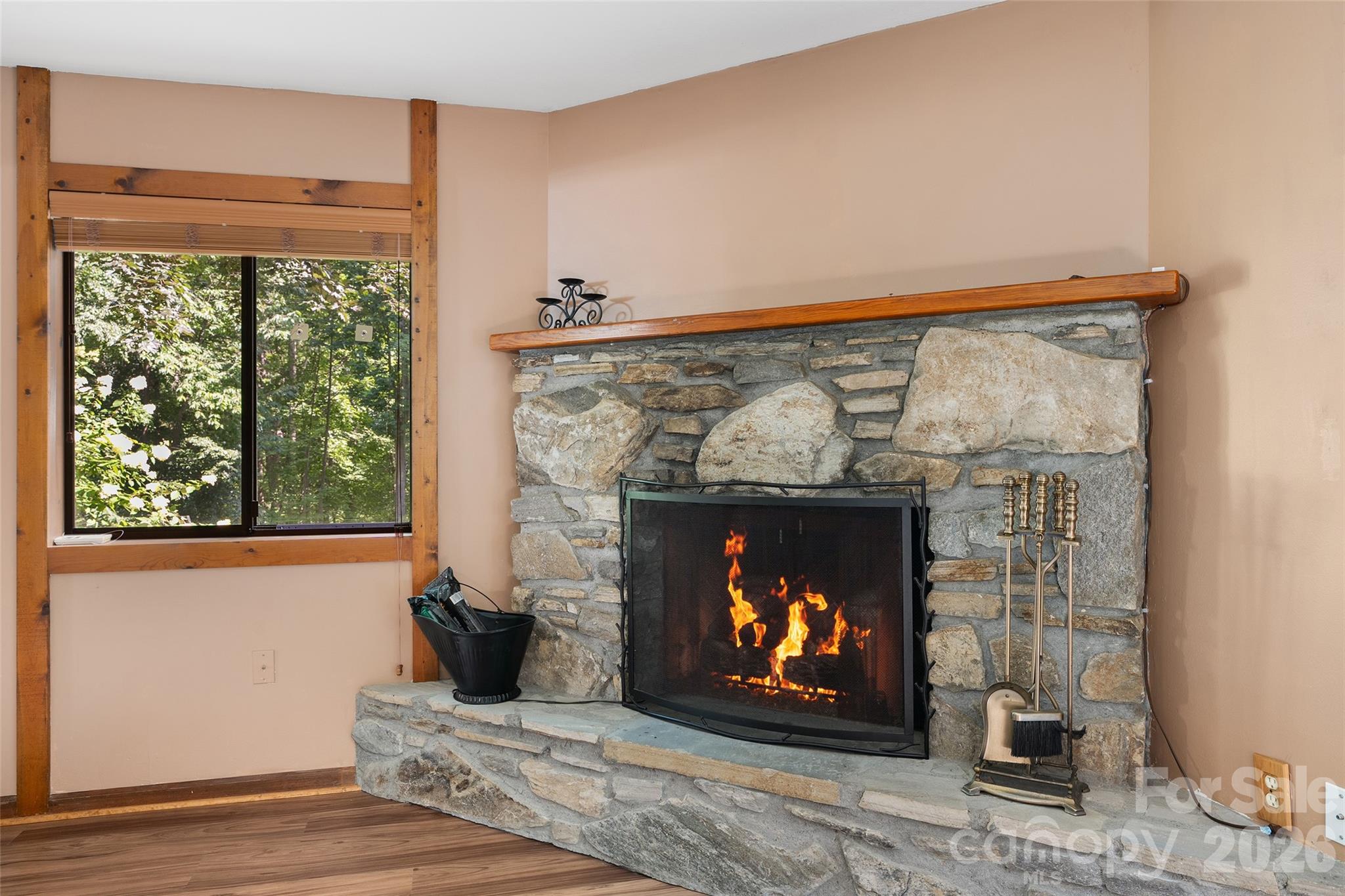 37 George Circle — Maggie Valley