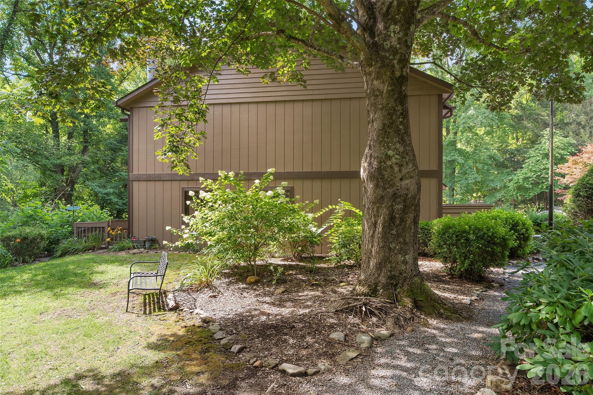 37 George Circle — Maggie Valley