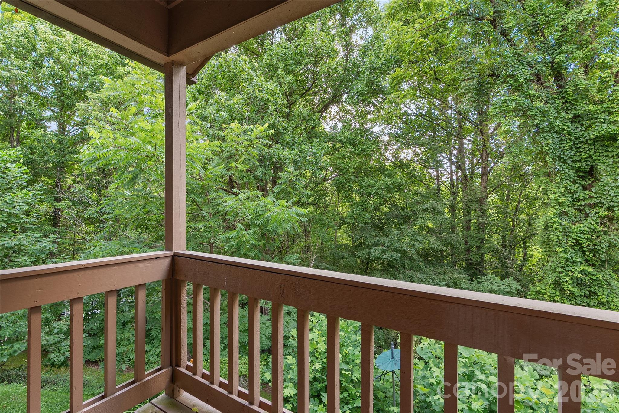 37 George Circle — Maggie Valley