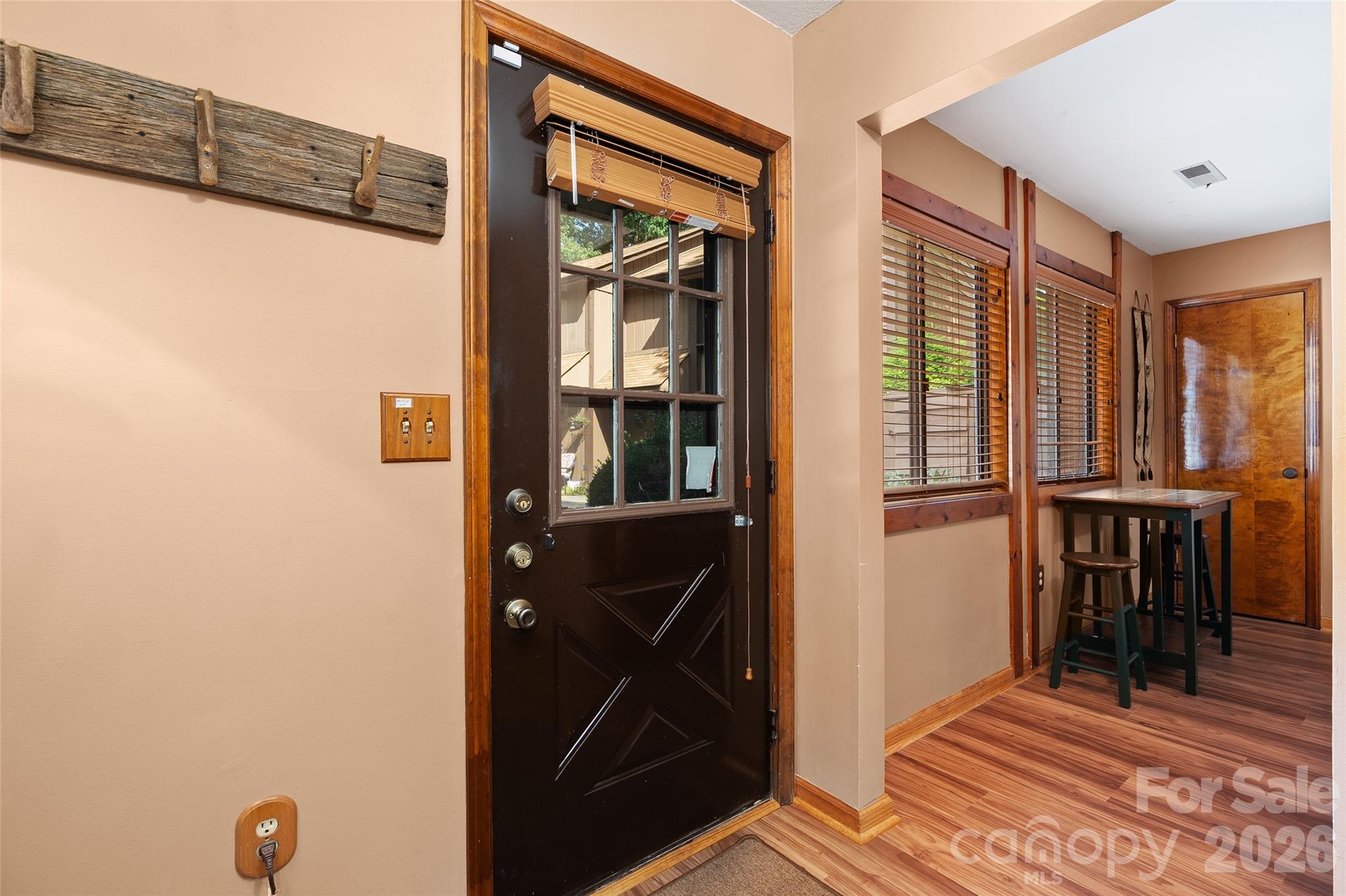 37 George Circle — Maggie Valley