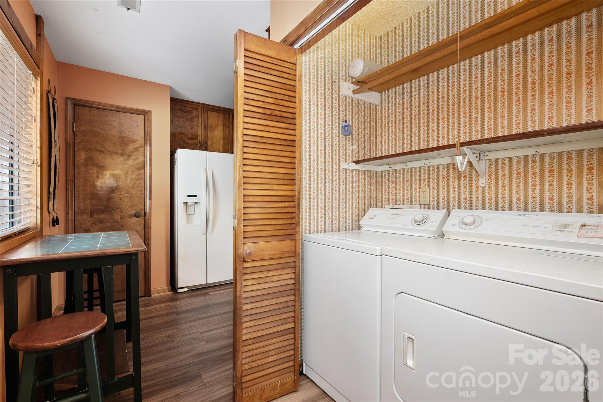 37 George Circle — Maggie Valley
