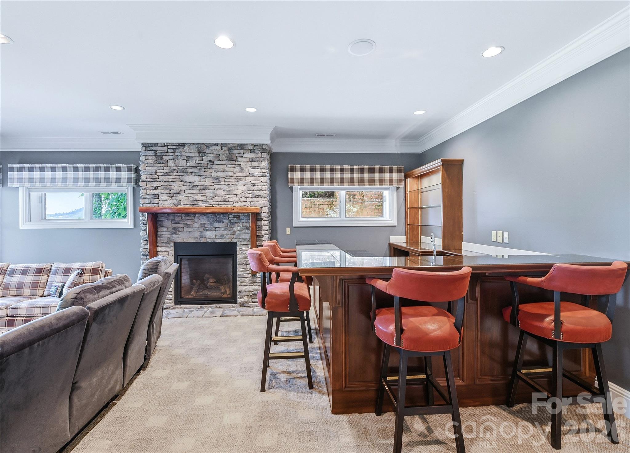 106 Coyote Ridge — Maggie Valley