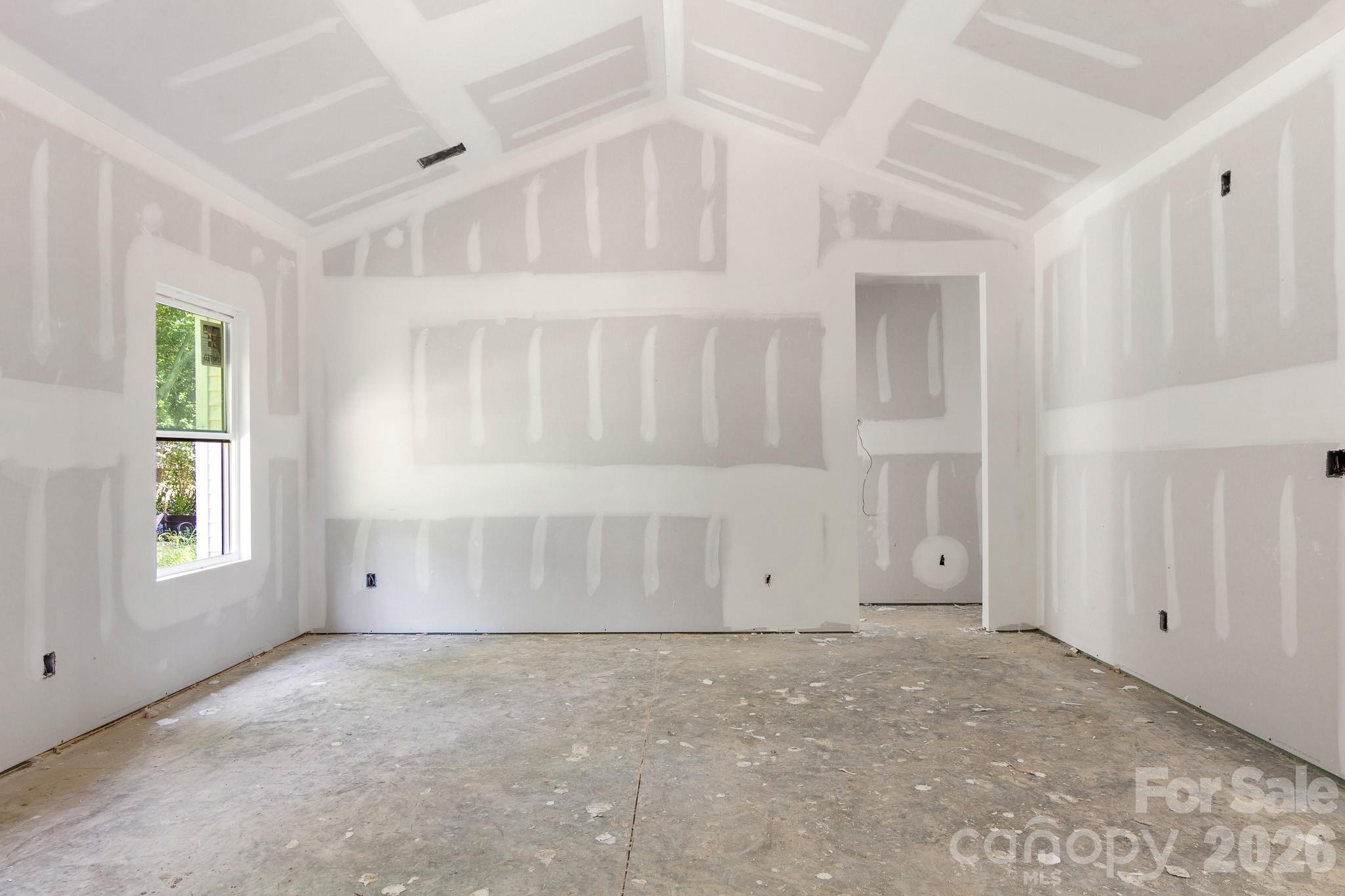 816 Winding Brook Road — Monroe